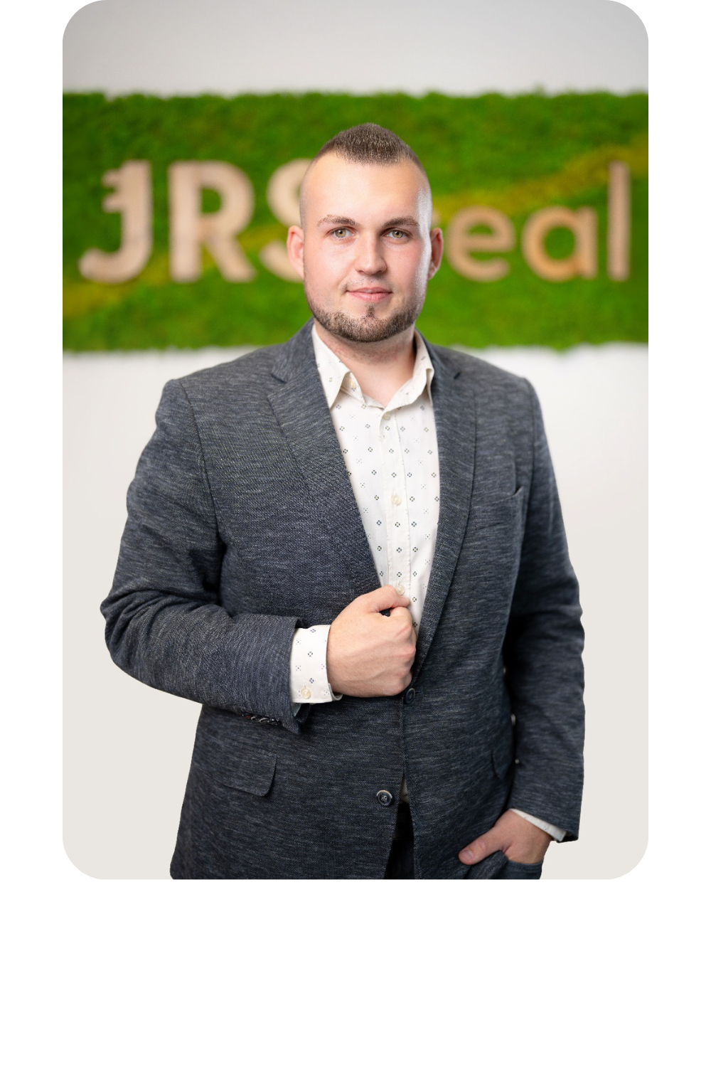 Váš realitní
makléř pro